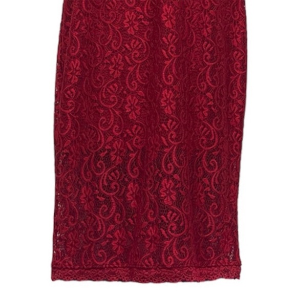 NWOT Candie's Column Lace Dress with Lace Sleeves - Picture 4 of 7